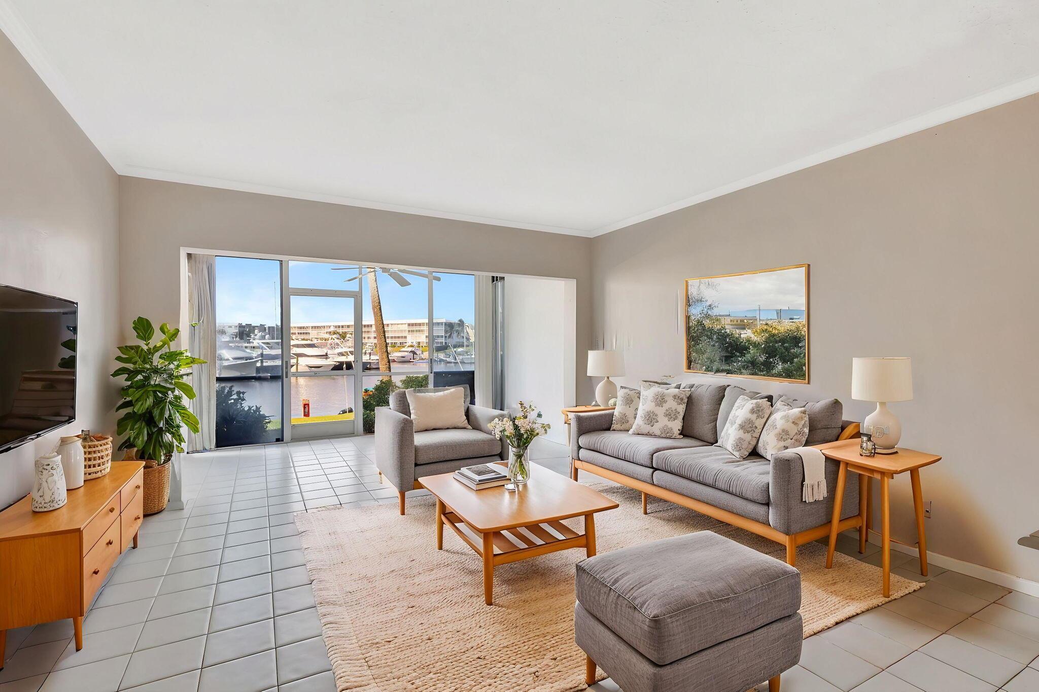 PORTS O CALL CONDO BLDG 2 - Residential