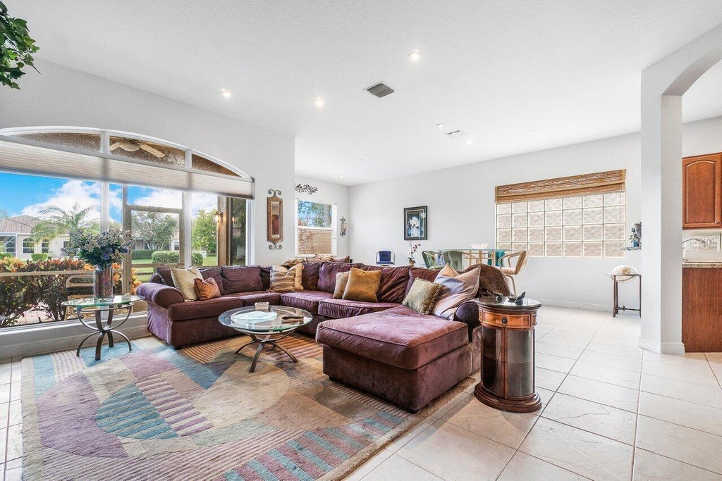 Photo of 5540 VIA DE LA PLATA Circle, Delray Beach, FL 33484 (MLS # B26073970)