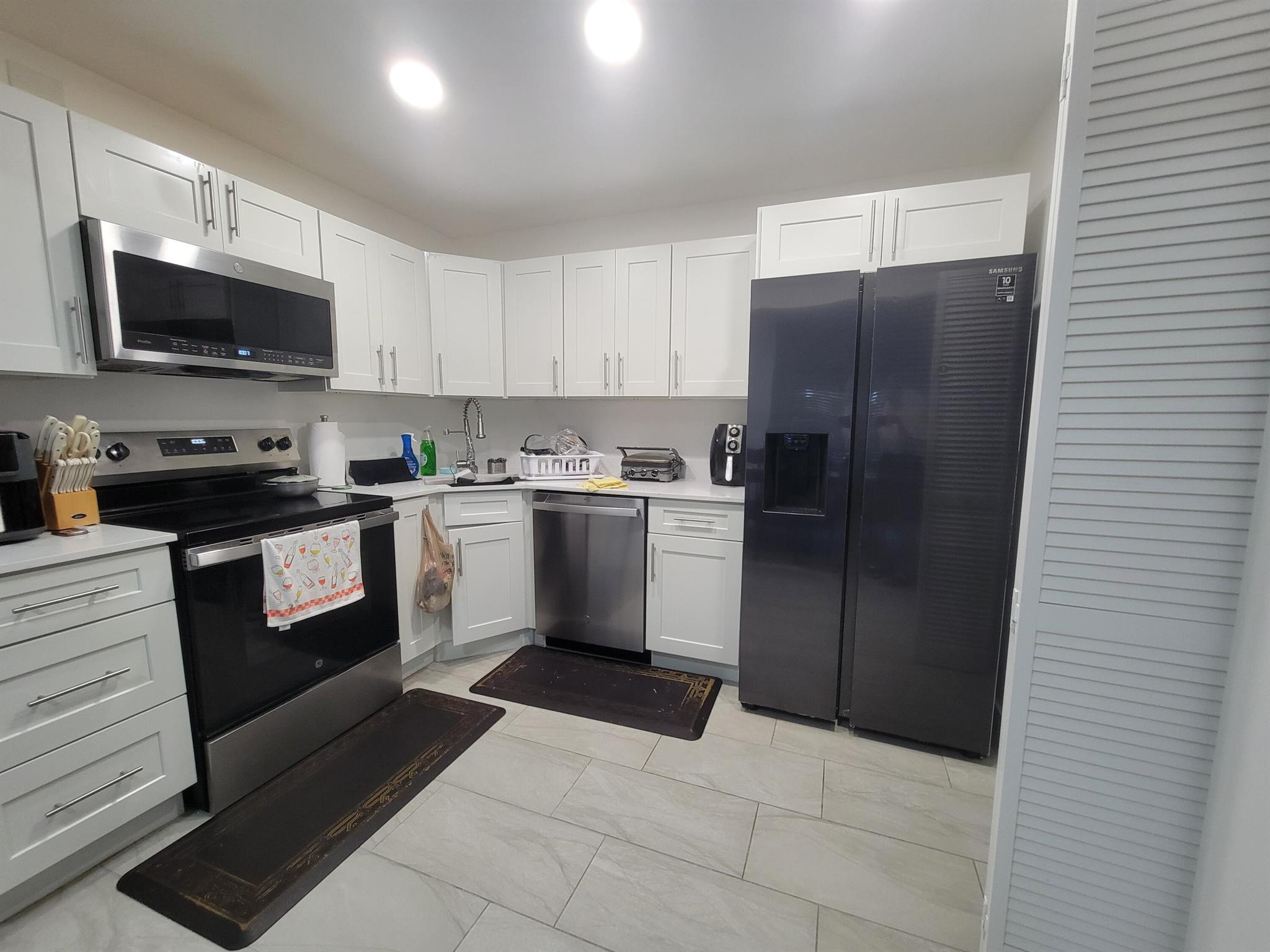 PINE RIDGE IV CONDO - Residential