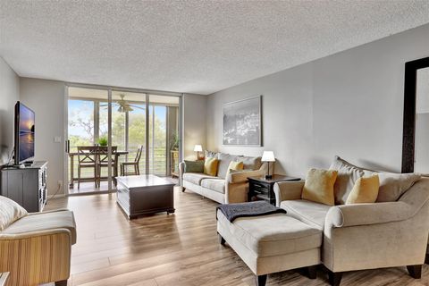 3503 Oaks Way Unit 405 405 Pompano Beach FL 33069
