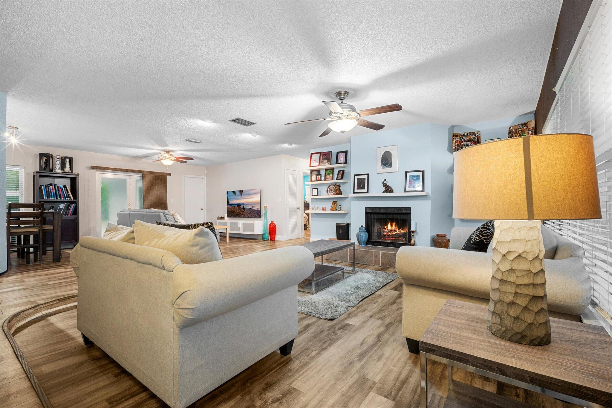 7503 NW 42 Street