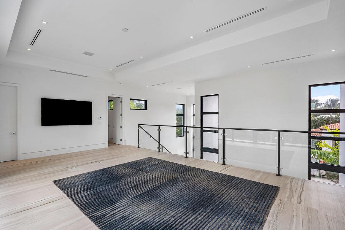 SEAGATE EXT - Residential