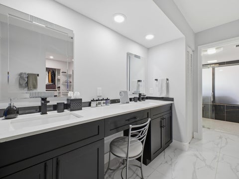 Tiny photo for 20539 Linksview Way, Boca Raton, FL 33434 (MLS # B26036354)