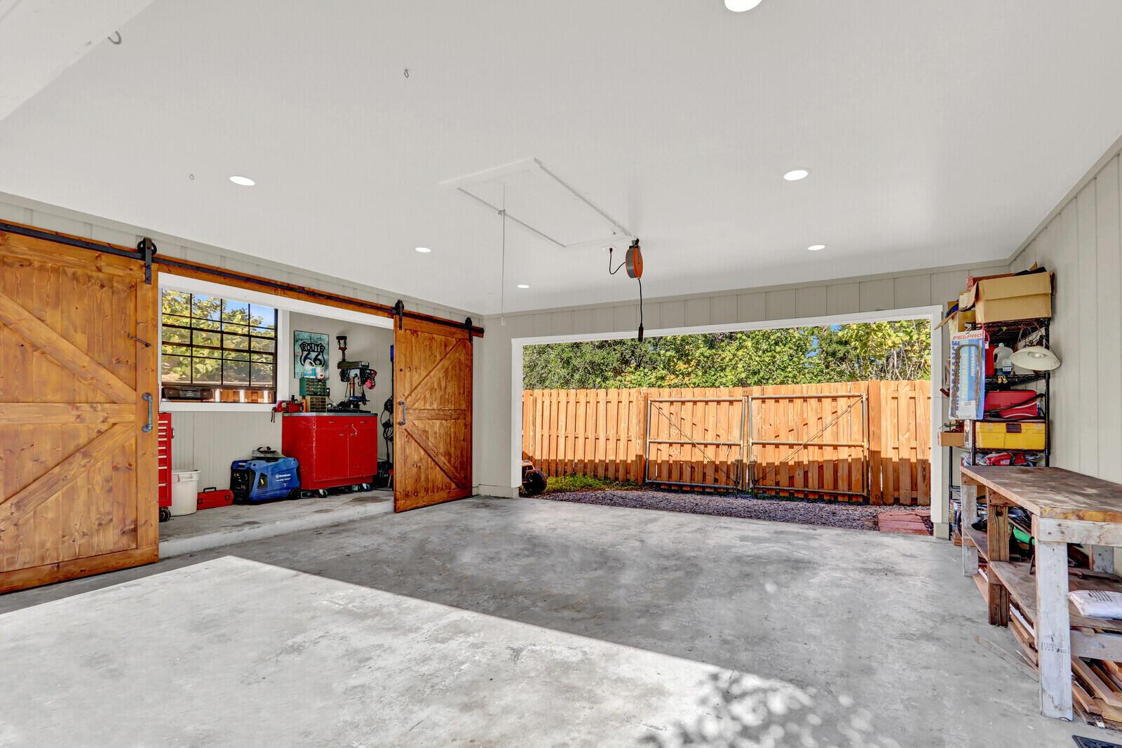 VERO BEACH HIGHLANDS UNIT - Residential