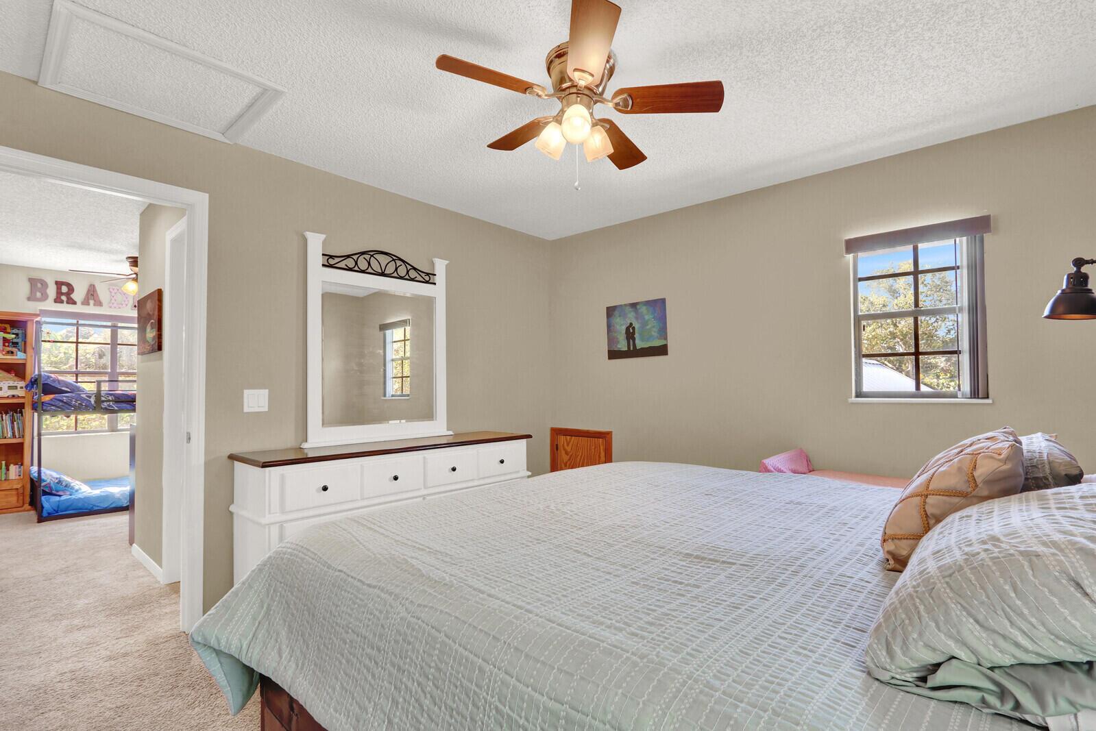 VERO BEACH HIGHLANDS UNIT - Residential