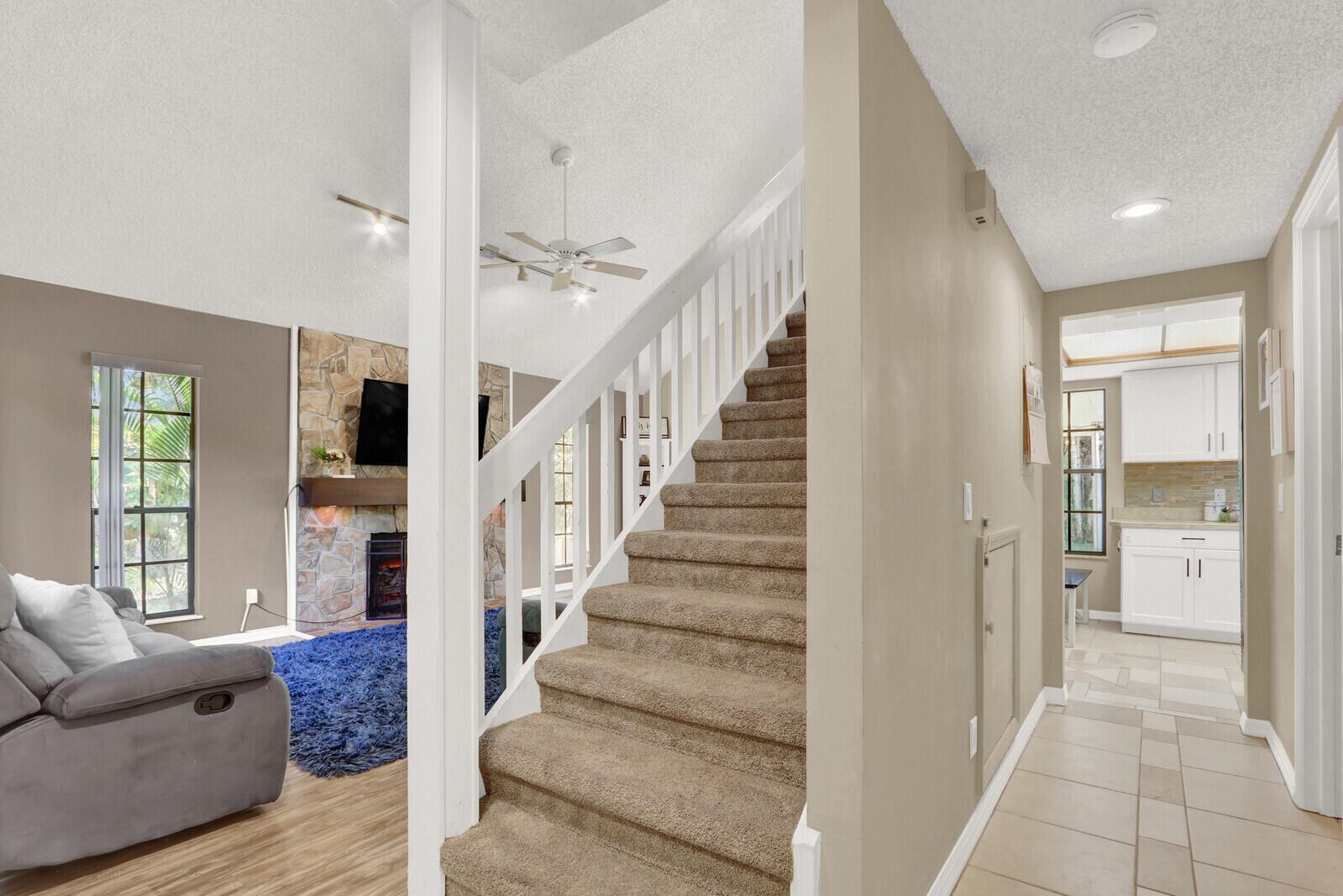 VERO BEACH HIGHLANDS UNIT - Residential