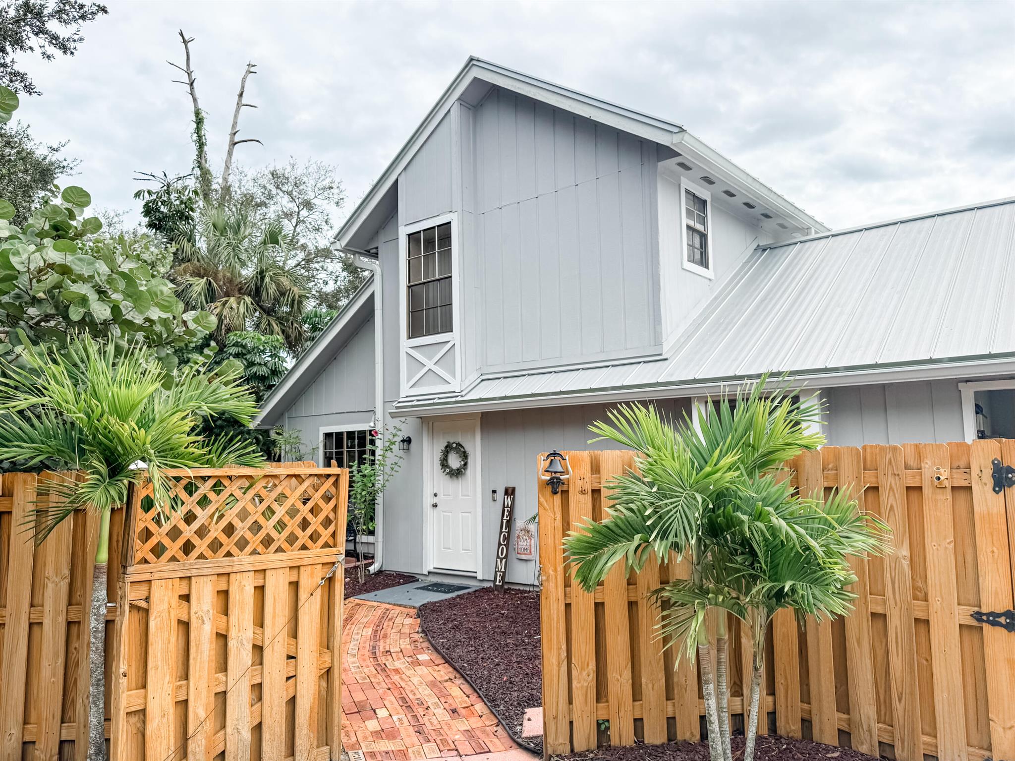 VERO BEACH HIGHLANDS UNIT - Residential