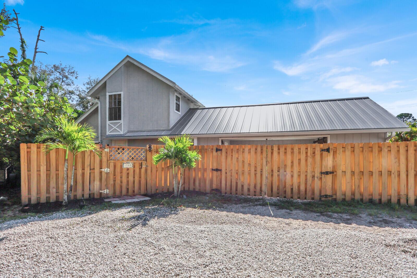 VERO BEACH HIGHLANDS UNIT - Residential