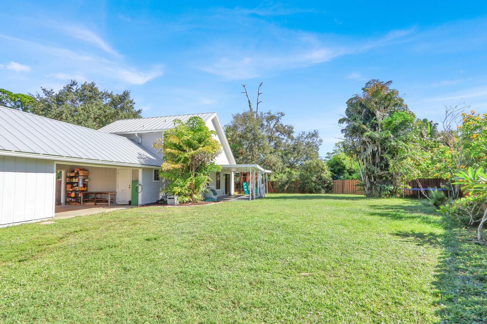 VERO BEACH HIGHLANDS UNIT - Residential
