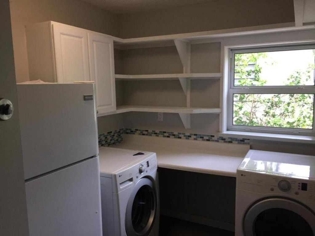 Photo of 520 NE 36th Street, Boca Raton, FL 33431 (MLS # R11117082)