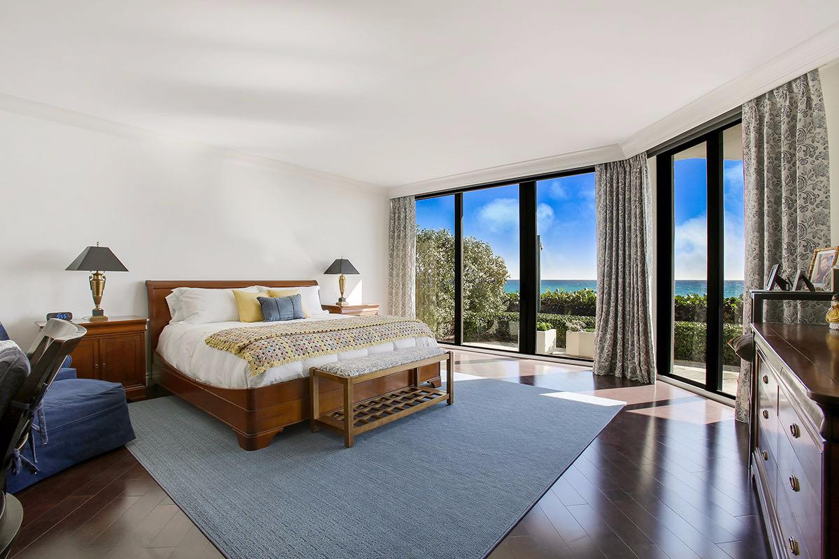 TWENTY ONE HUNDRED CONDO - Residential