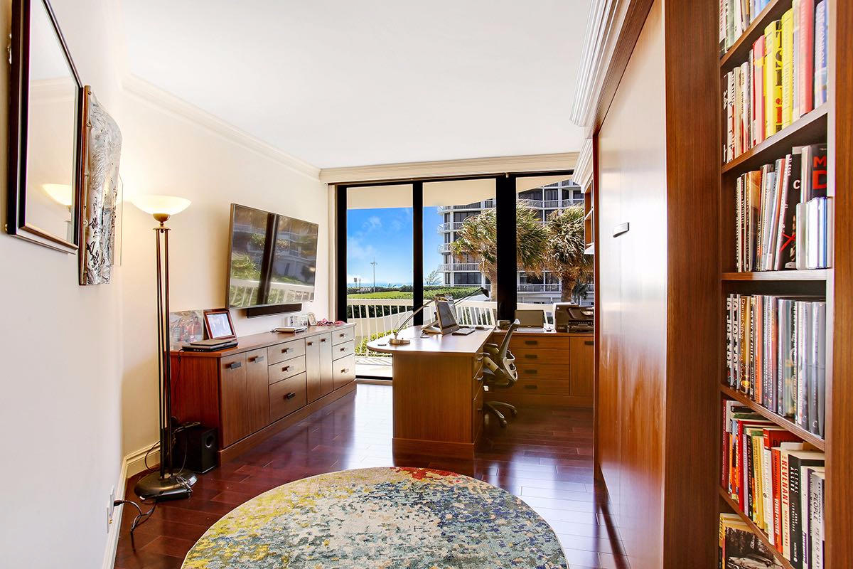 TWENTY ONE HUNDRED CONDO - Residential