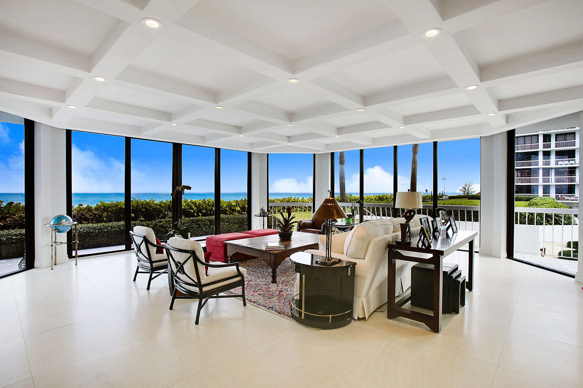 TWENTY ONE HUNDRED CONDO - Residential