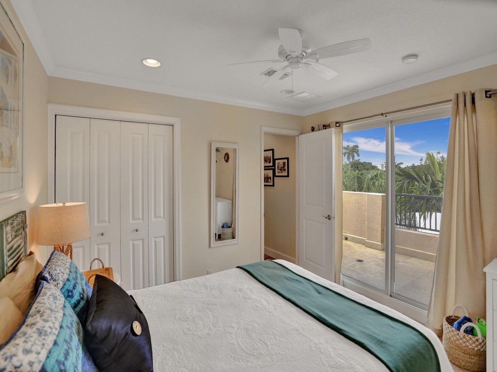 Bayview Townhomes at CR - Residential