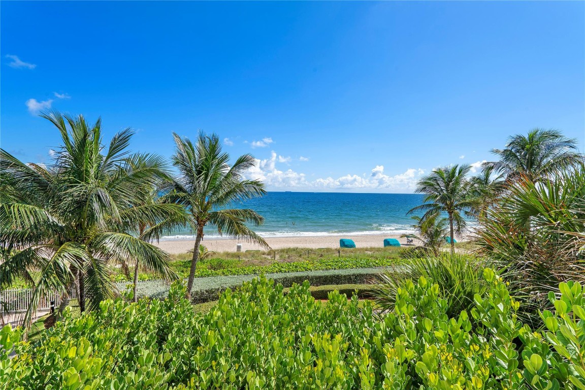 Bayview Townhomes at CR - Residential