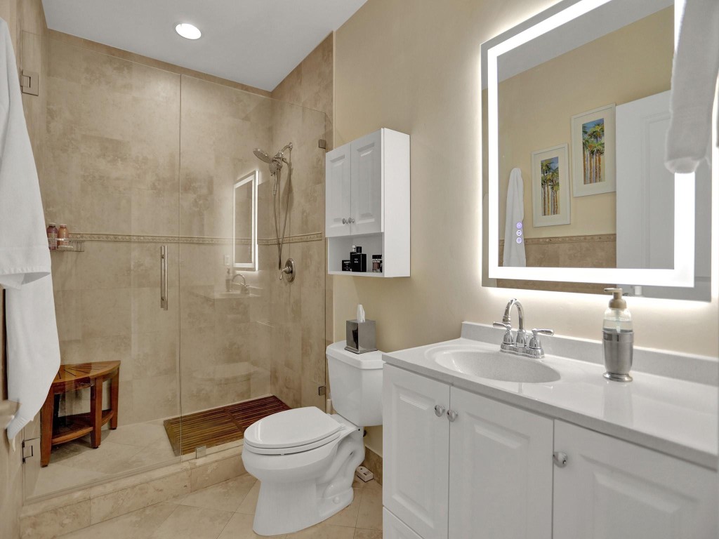 Bayview Townhomes at CR - Residential