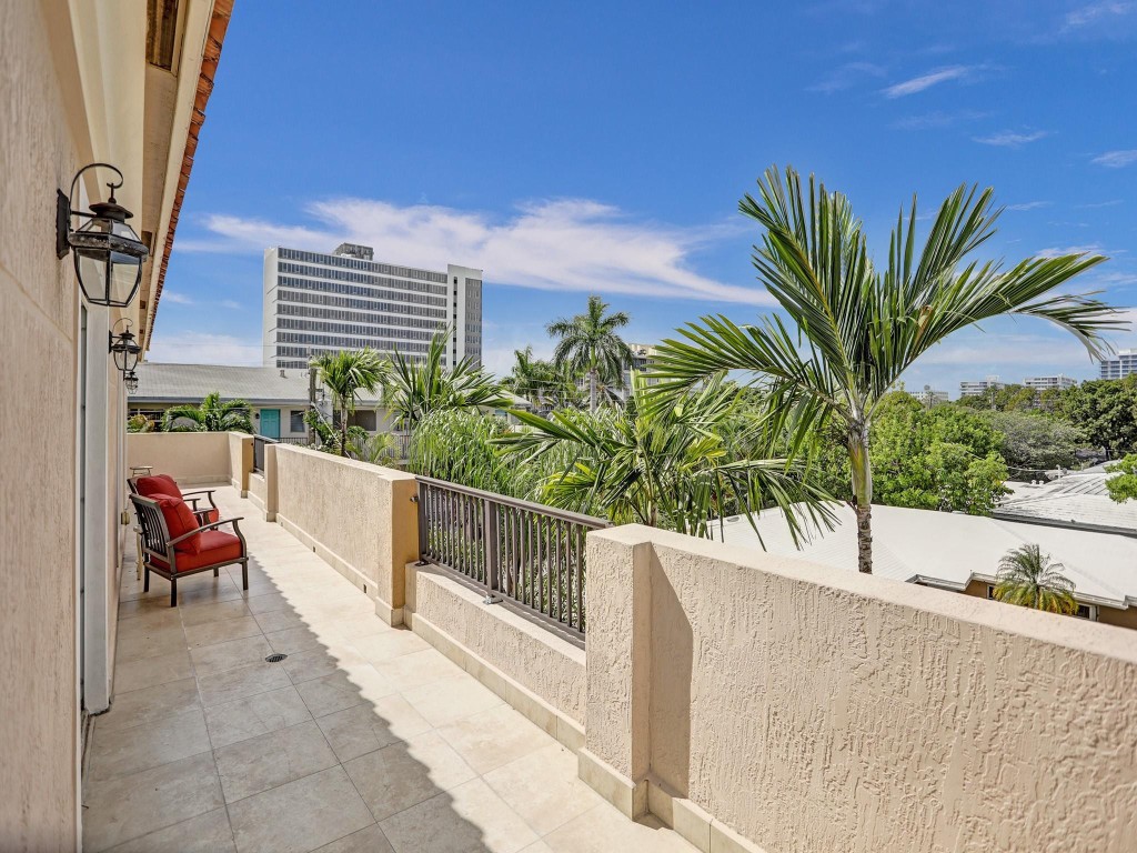 Bayview Townhomes at CR - Residential