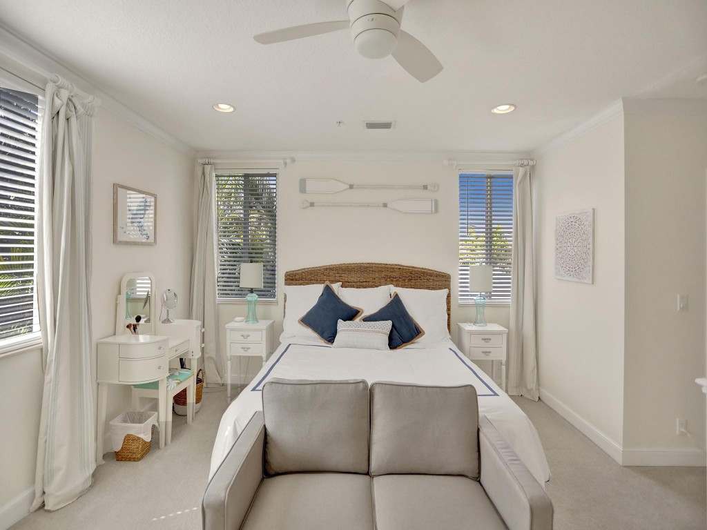 Bayview Townhomes at CR - Residential