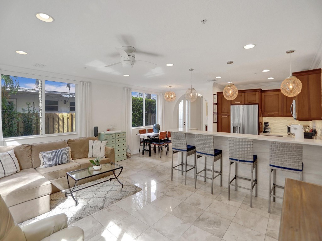 Bayview Townhomes at CR - Residential