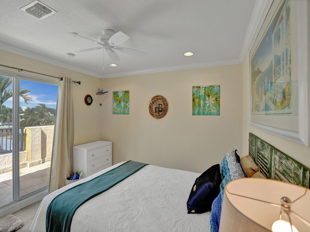 Bayview Townhomes at CR - Residential