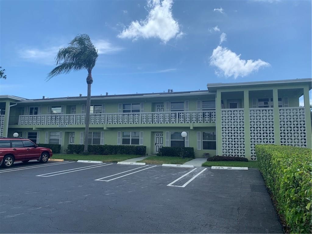 Photo of 1060 Citrus Way #203, Delray Beach, FL 33445 (MLS # F10284098)