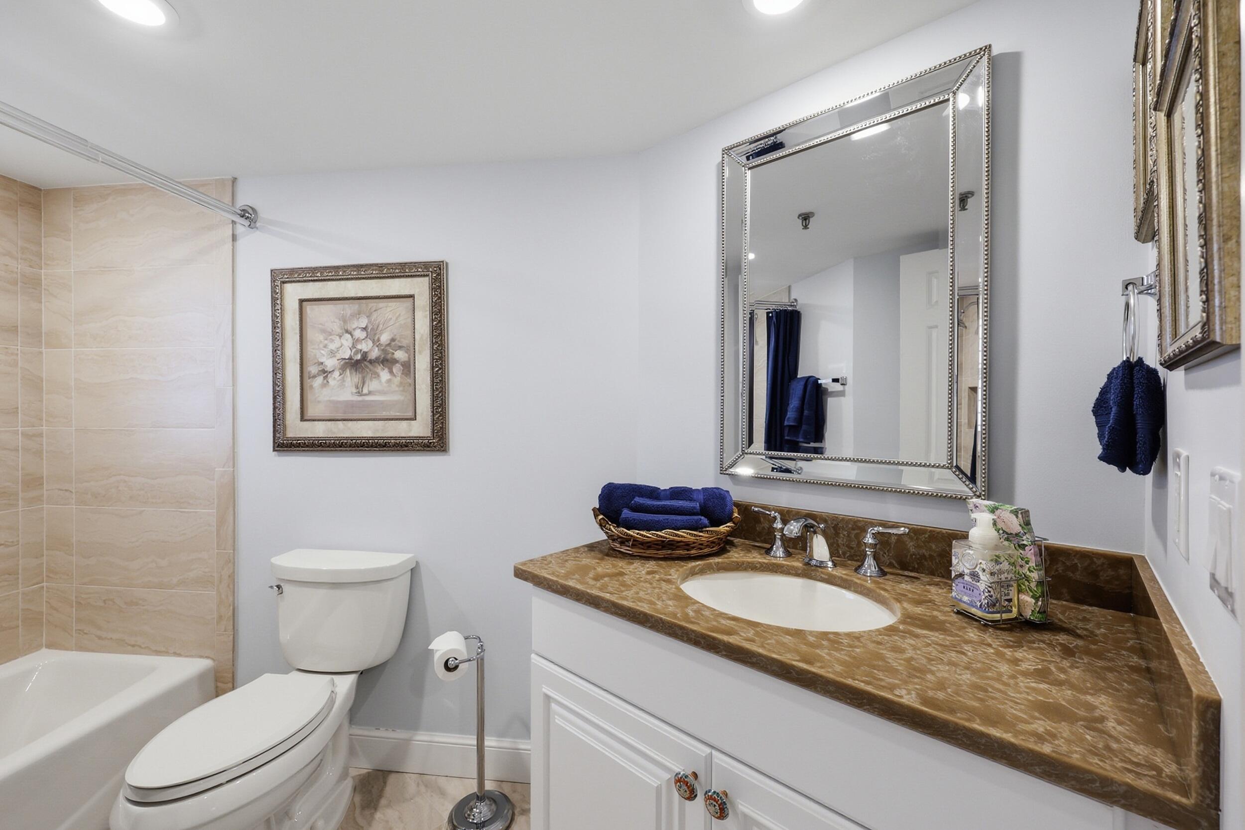 SANDPOINTE BAY CONDO - Residential