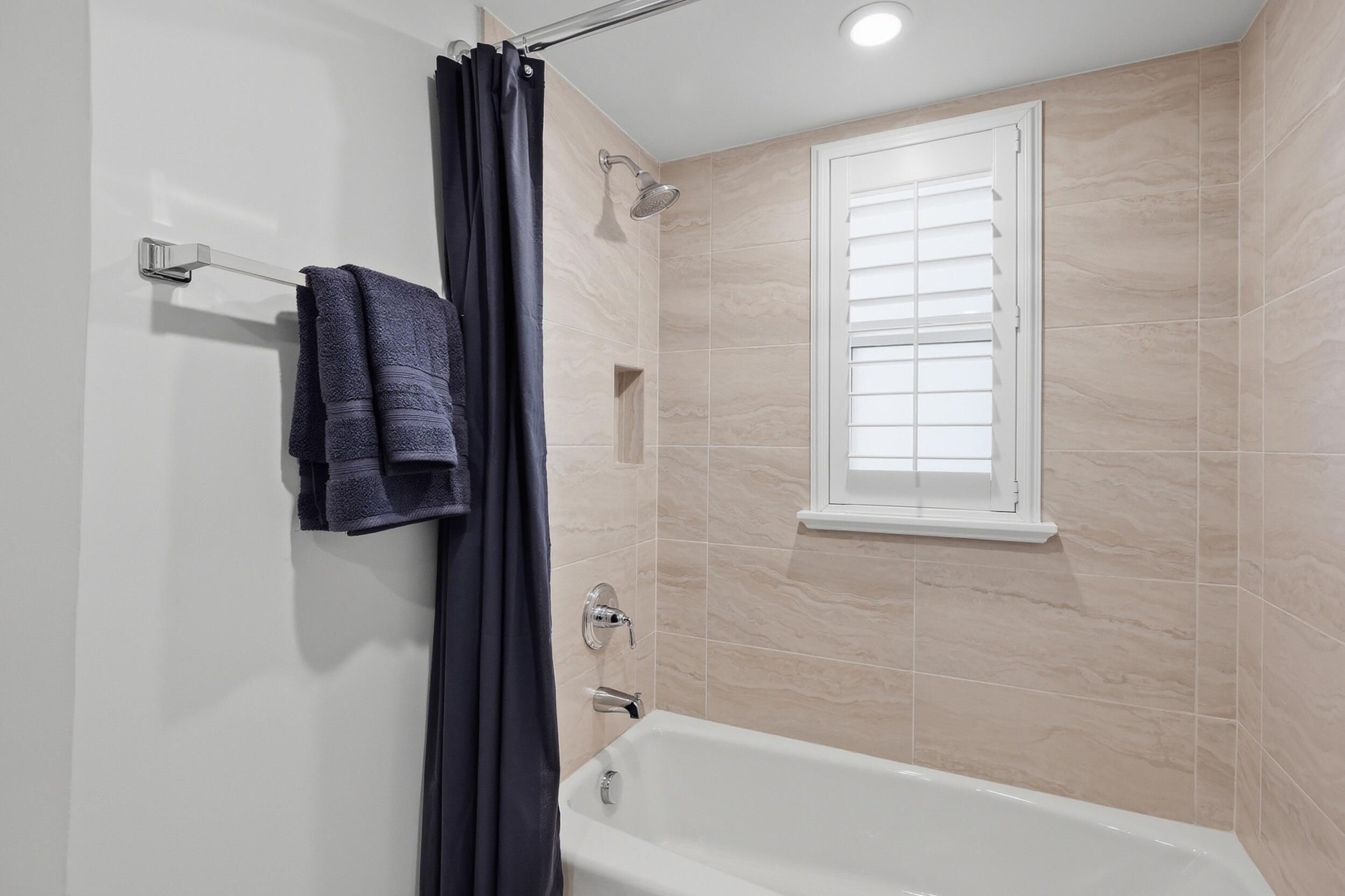 SANDPOINTE BAY CONDO - Residential