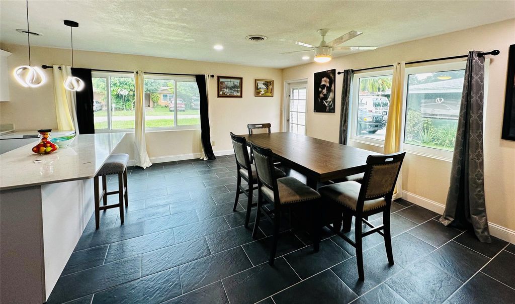 Photo of 1013 Hispana Avenue, Fort Pierce, FL 34982 (MLS # F10515029)