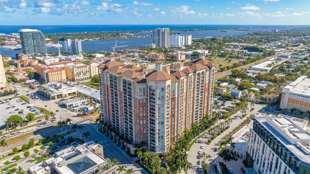 CITYPLACE SOUTH TOWER CON - Residential Lease