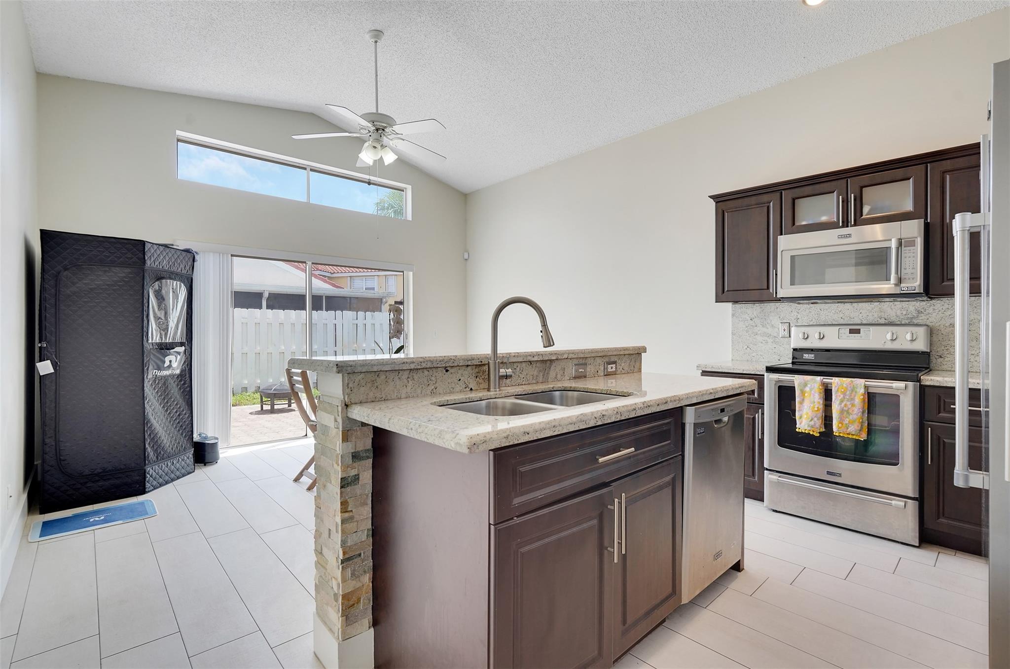 Silver Lakes Ph III Rep - Residential Lease