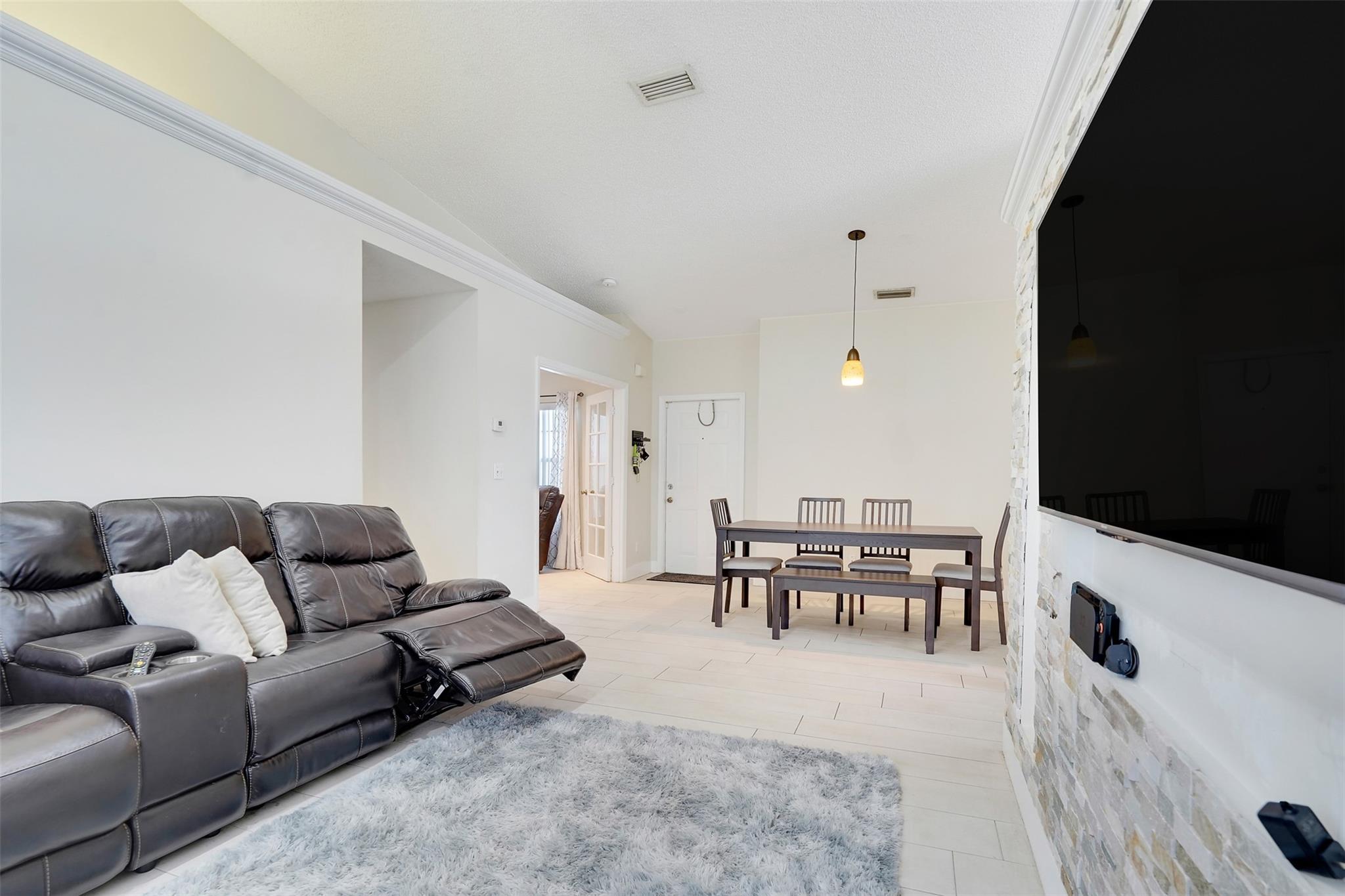 Silver Lakes Ph III Rep - Residential Lease