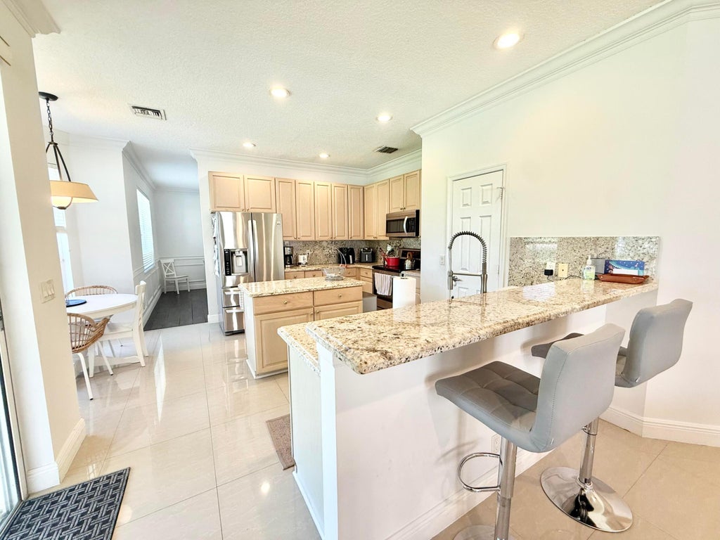 Photo of 12671 Yardley Drive, Boca Raton, FL 33428 (MLS # B26047319)
