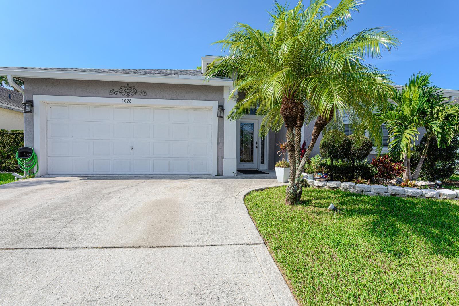 Properties 1028 Salmon Isle