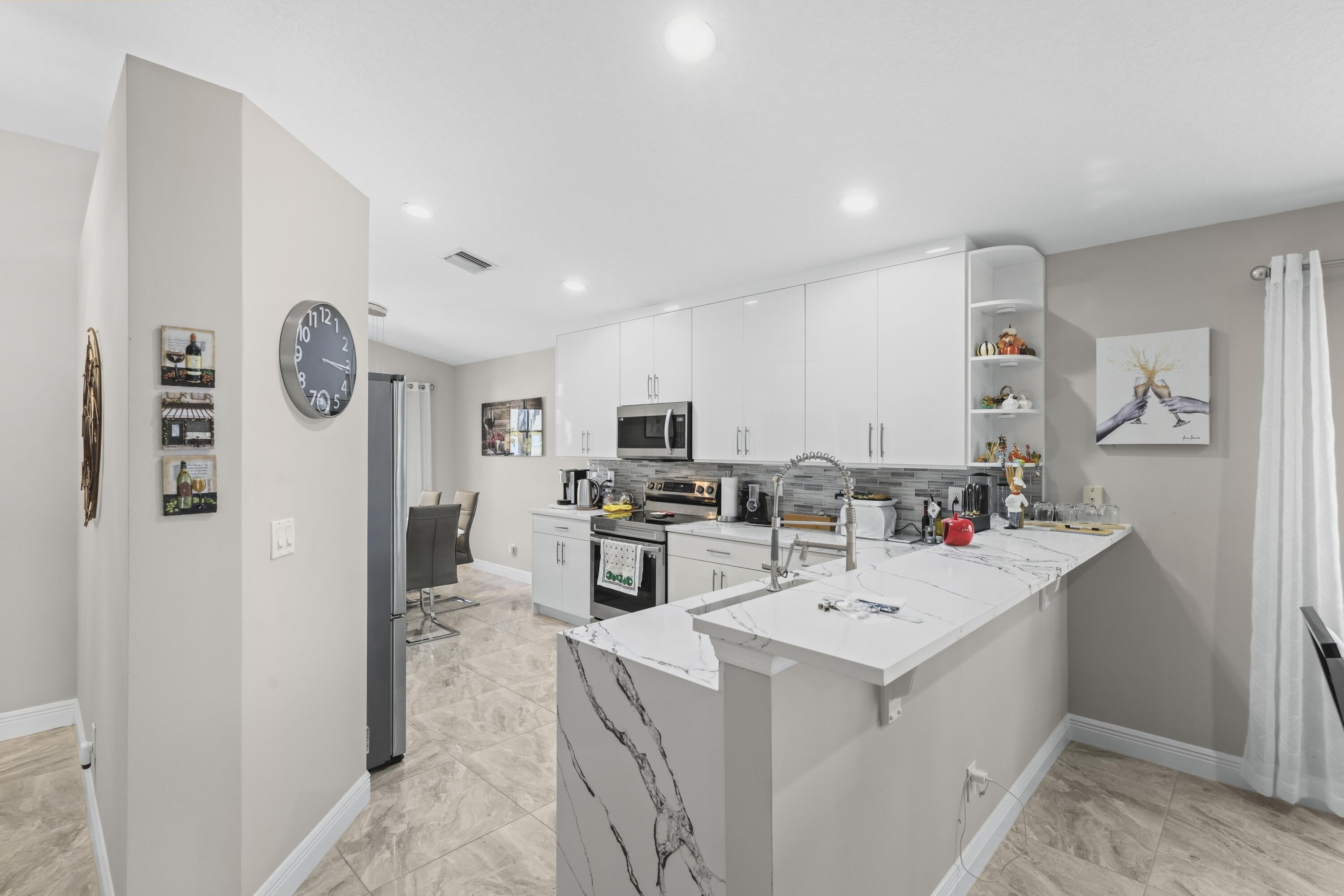 12035 Roma Road