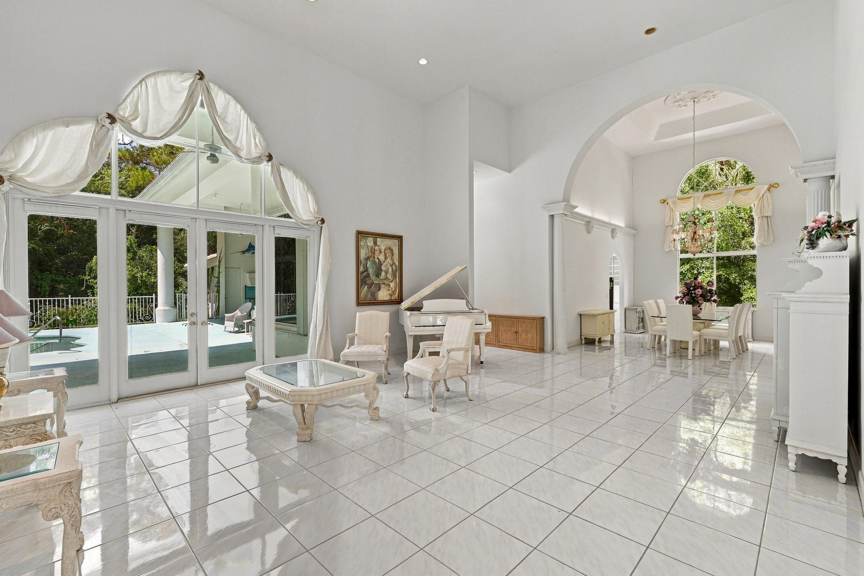 5386 NW 77th Terrace