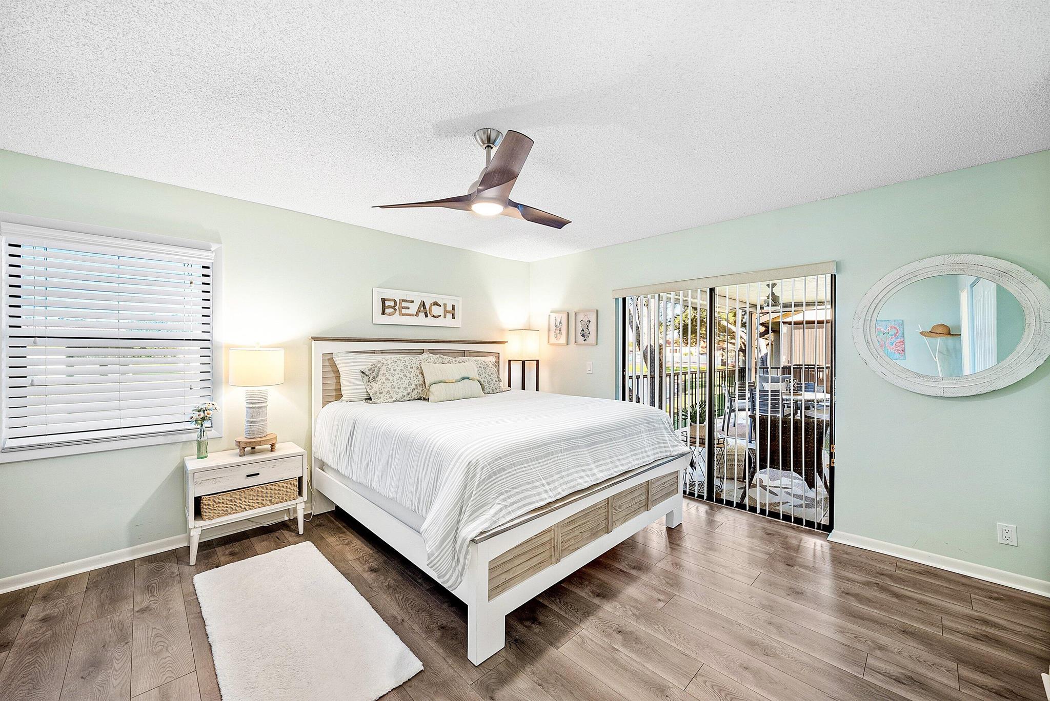 PALM CHASE LAKES - Residential