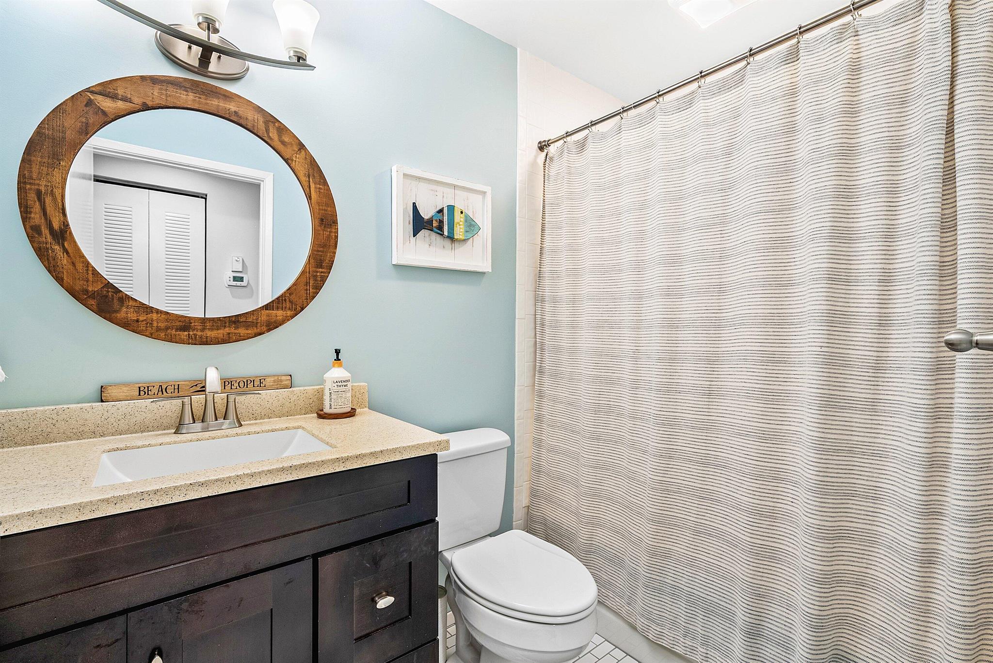 PALM CHASE LAKES - Residential