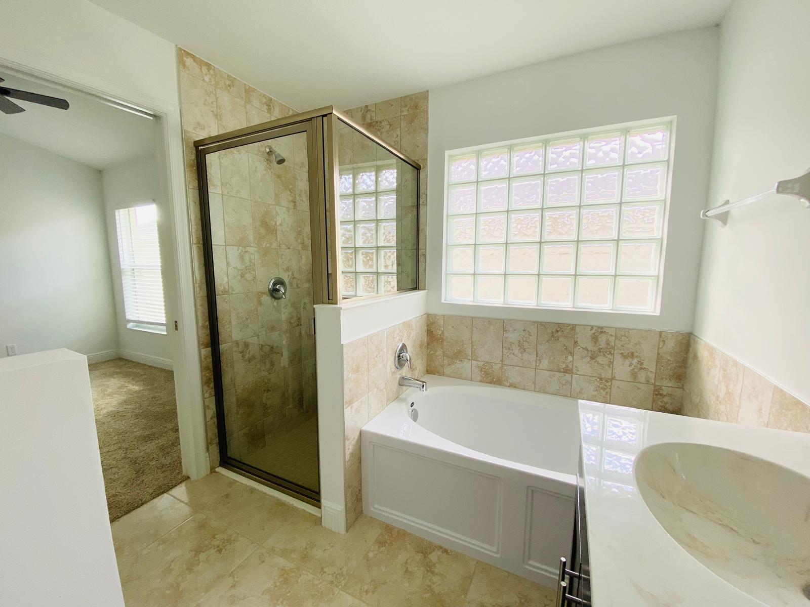 PALM BREEZES PHAE 3A - Residential Lease