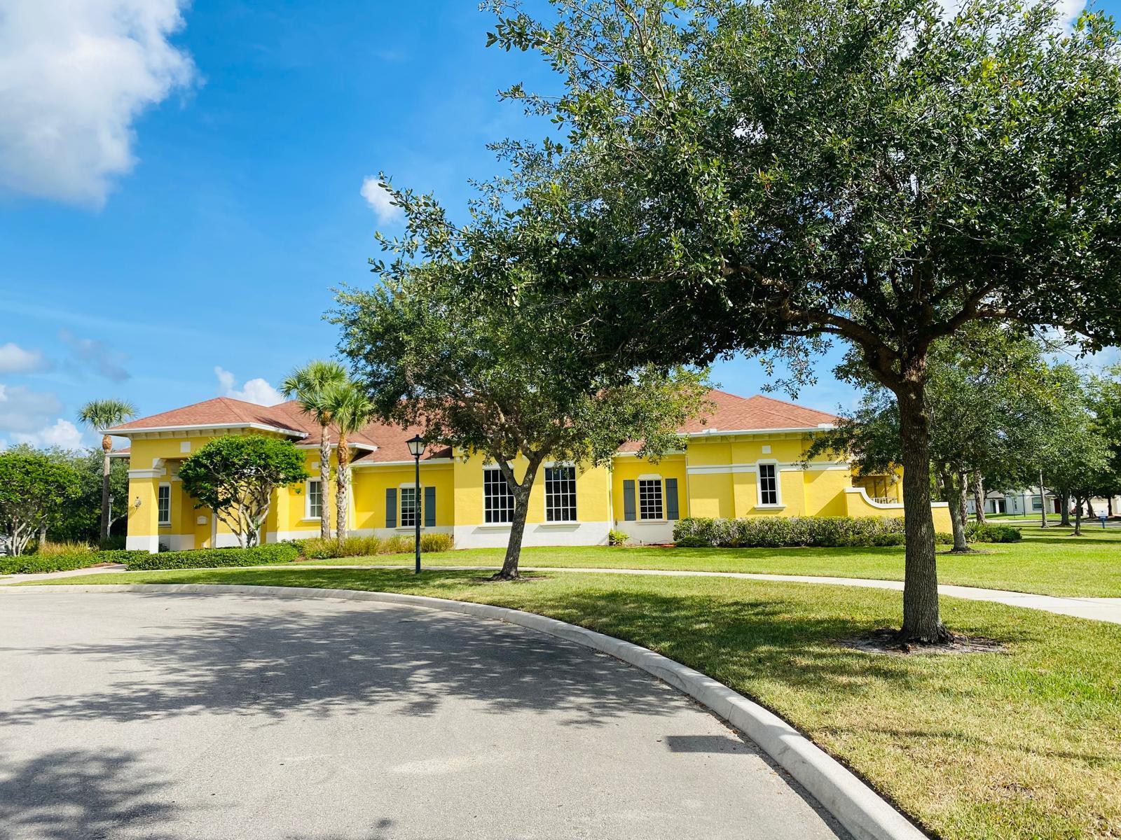 PALM BREEZES PHAE 3A - Residential Lease