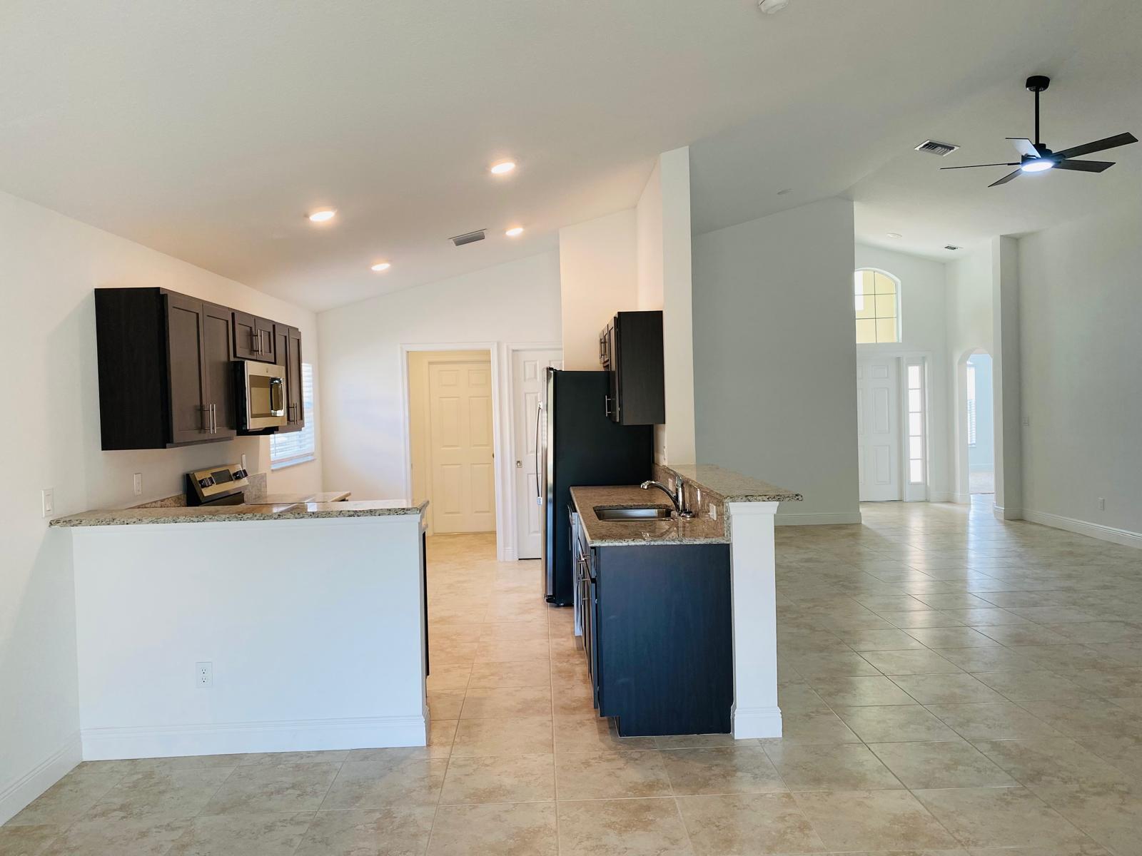 PALM BREEZES PHAE 3A - Residential Lease