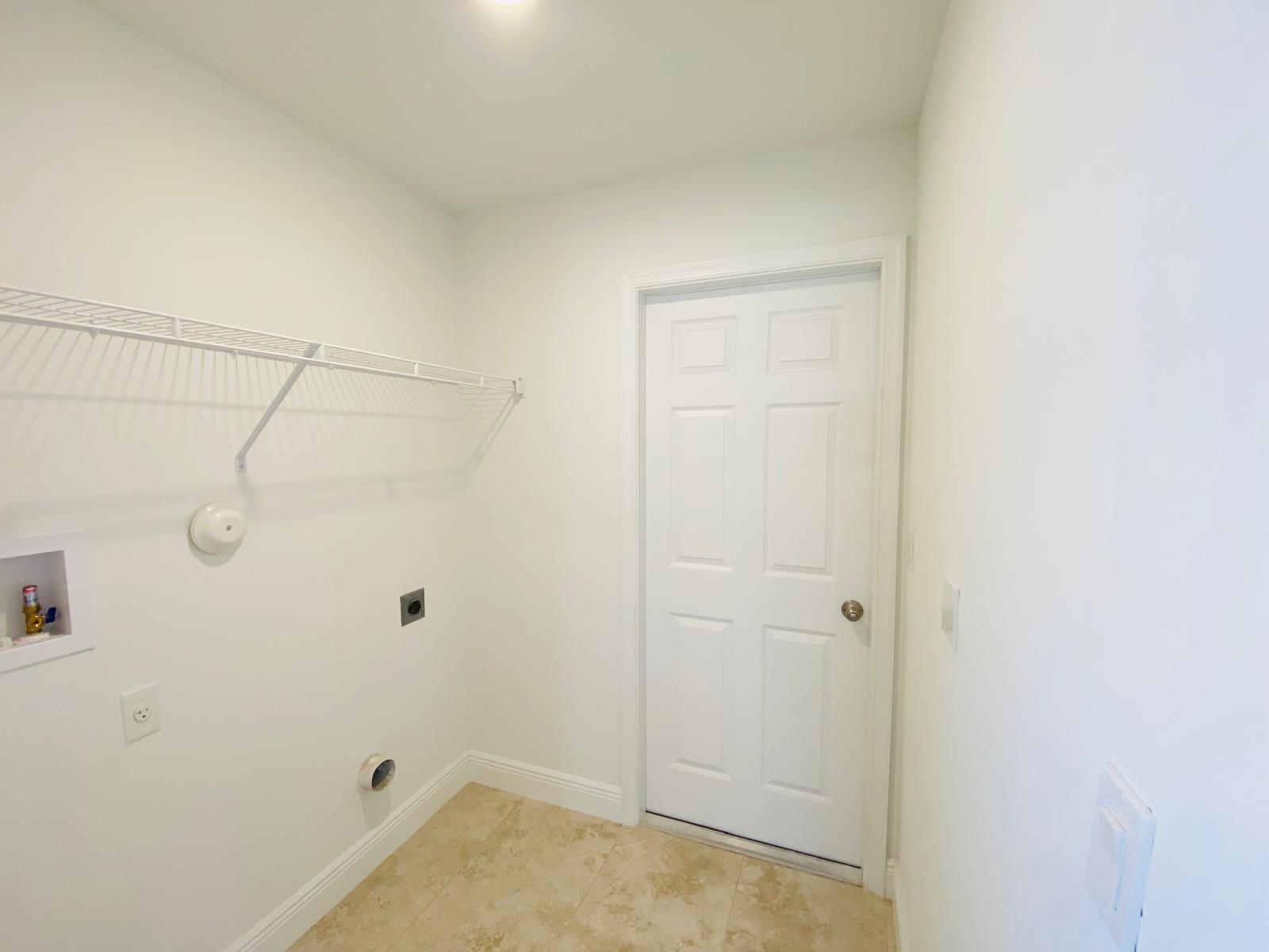 PALM BREEZES PHAE 3A - Residential Lease