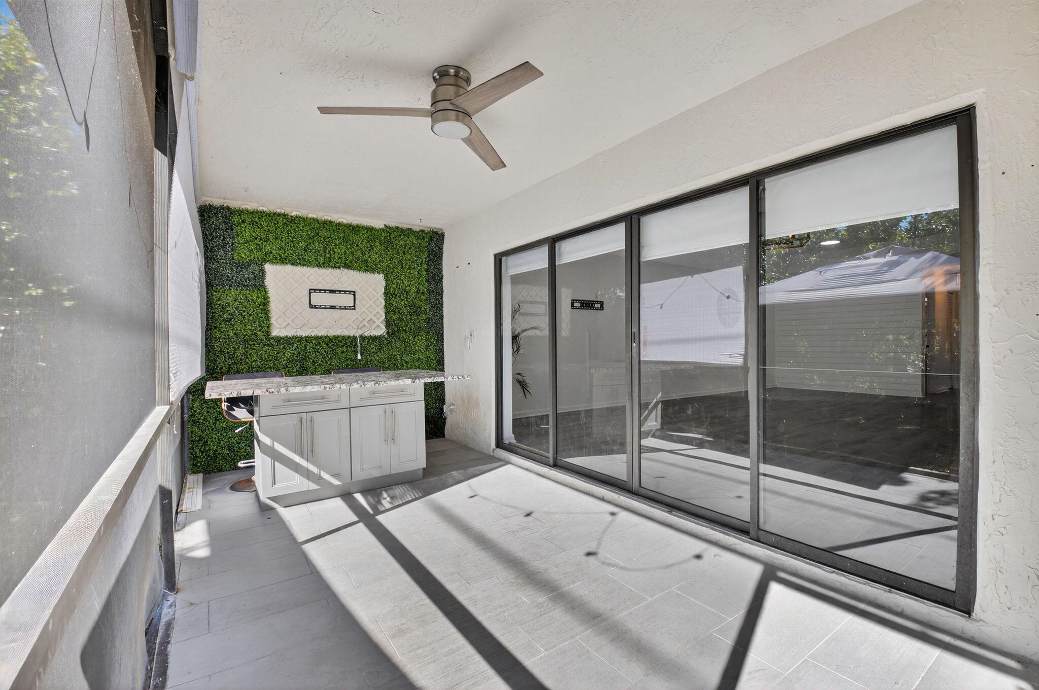 BOCA FONTANA PH 1 - Residential