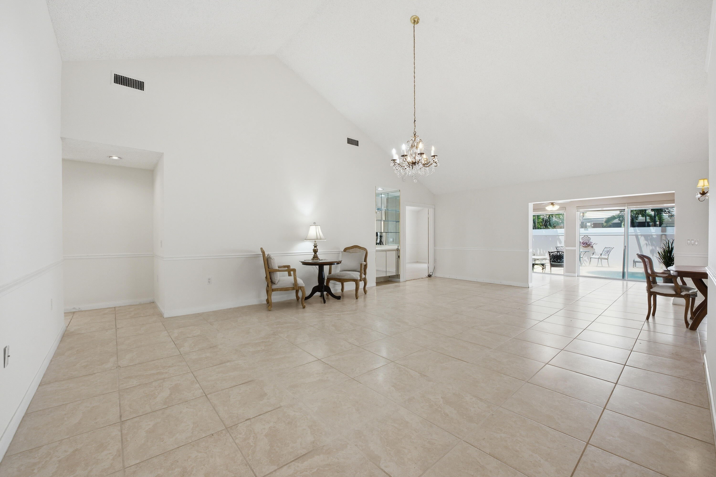 2319 Saratoga Bay Drive