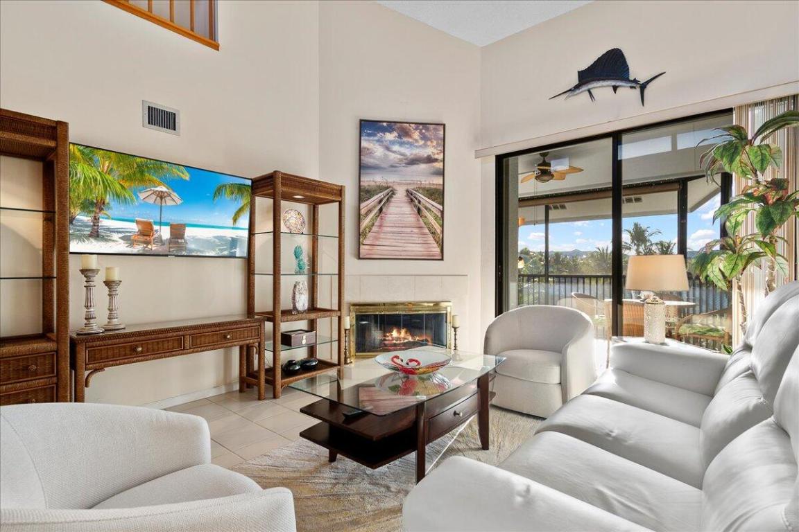 BAY COLONY CONDO - Residential