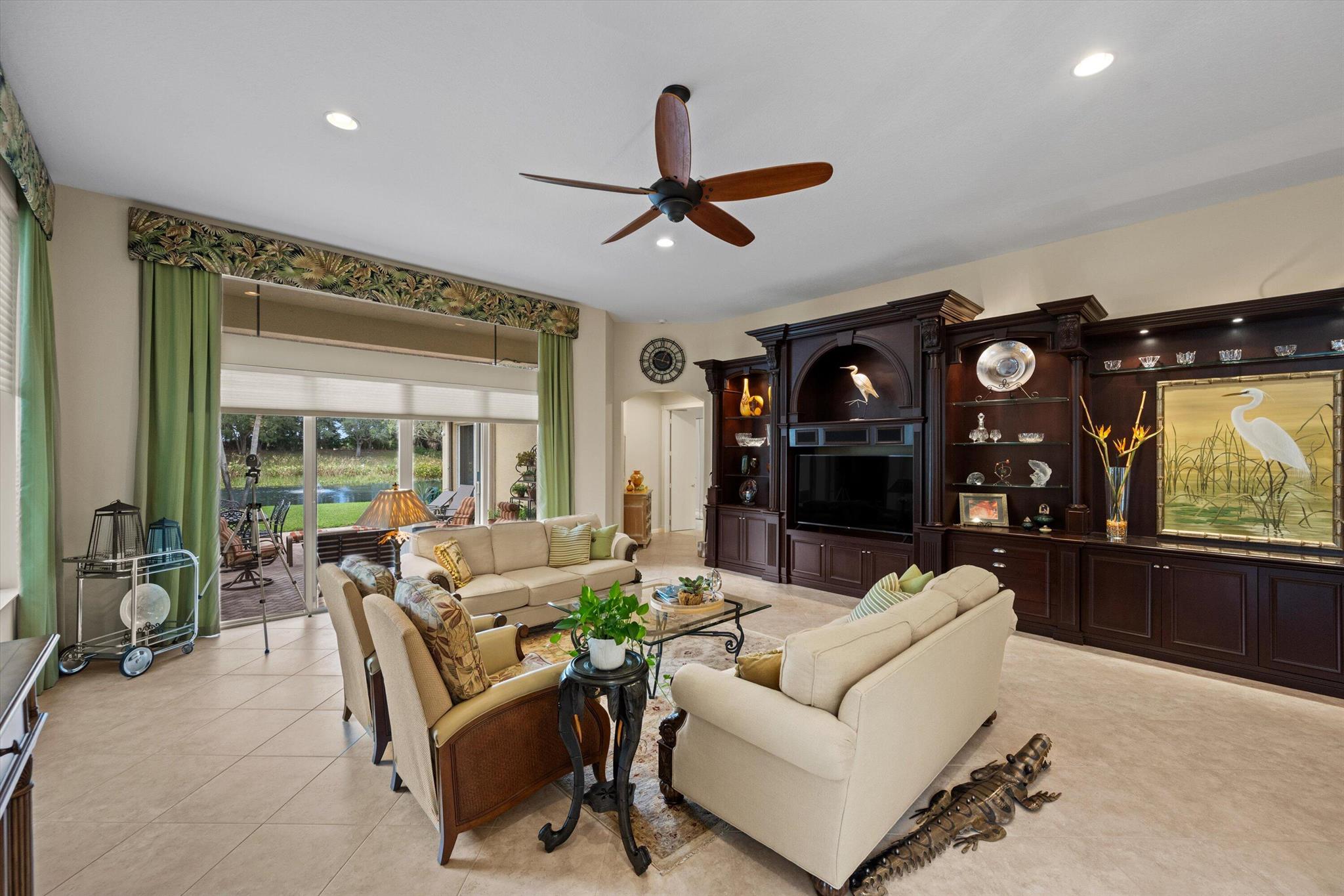 Wycliffe Golf & Country C - Residential