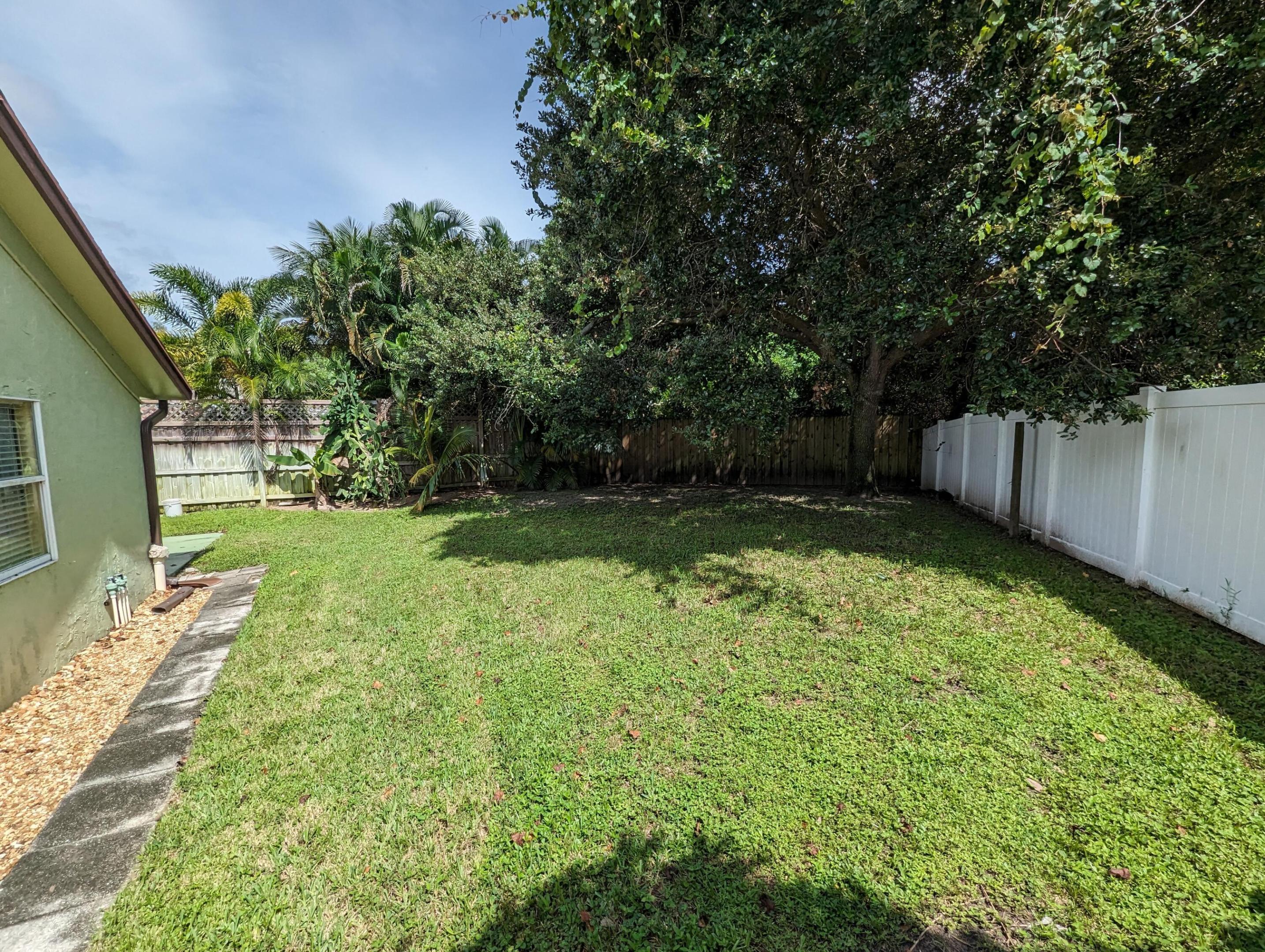 SOUTHRIDGE - Residential