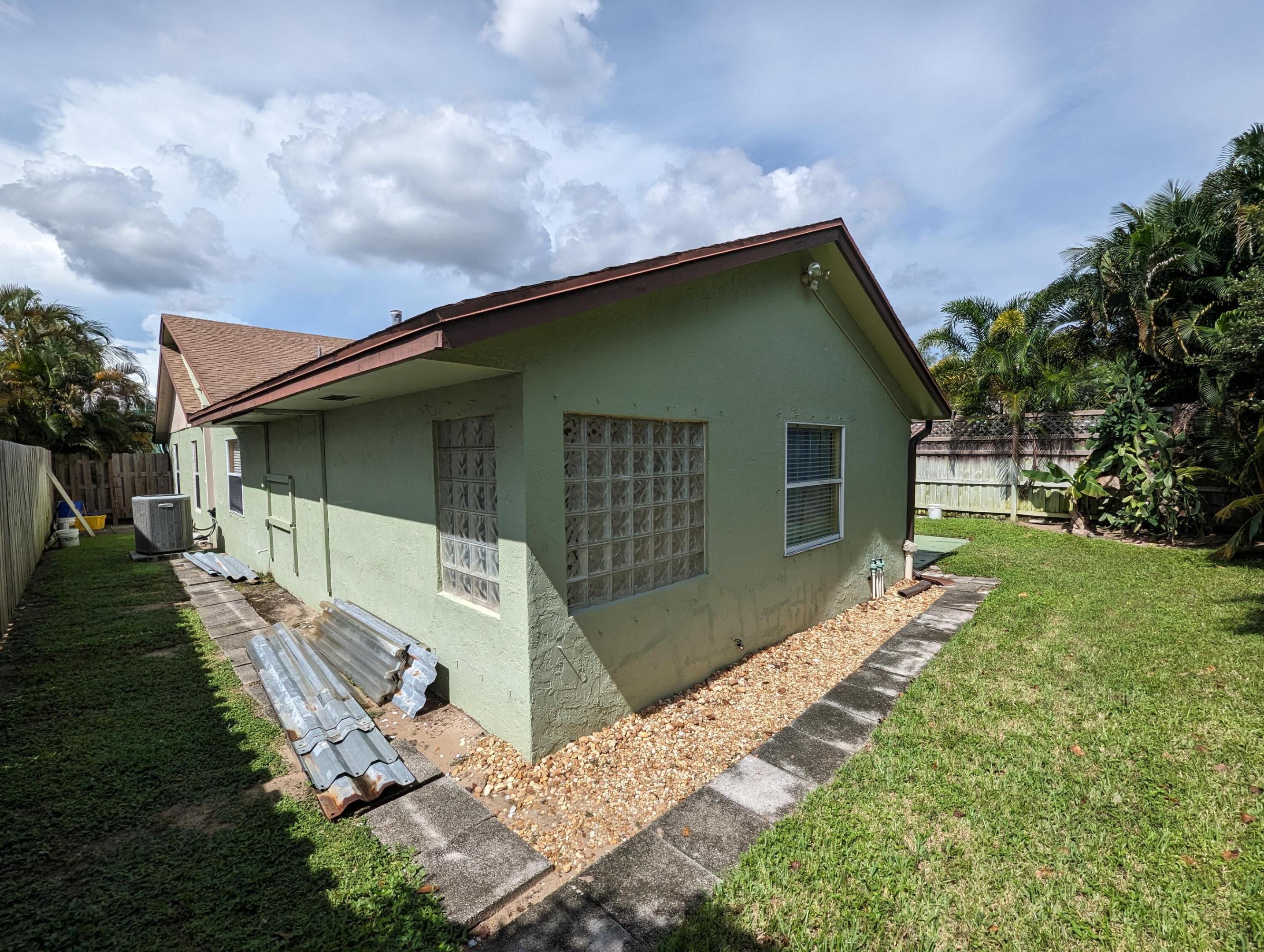 SOUTHRIDGE - Residential