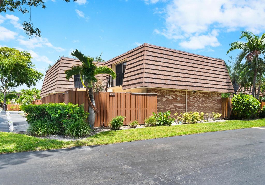 Photo of 2435 Moreland Place, Lake Worth, FL 33461 (MLS # R11004645)