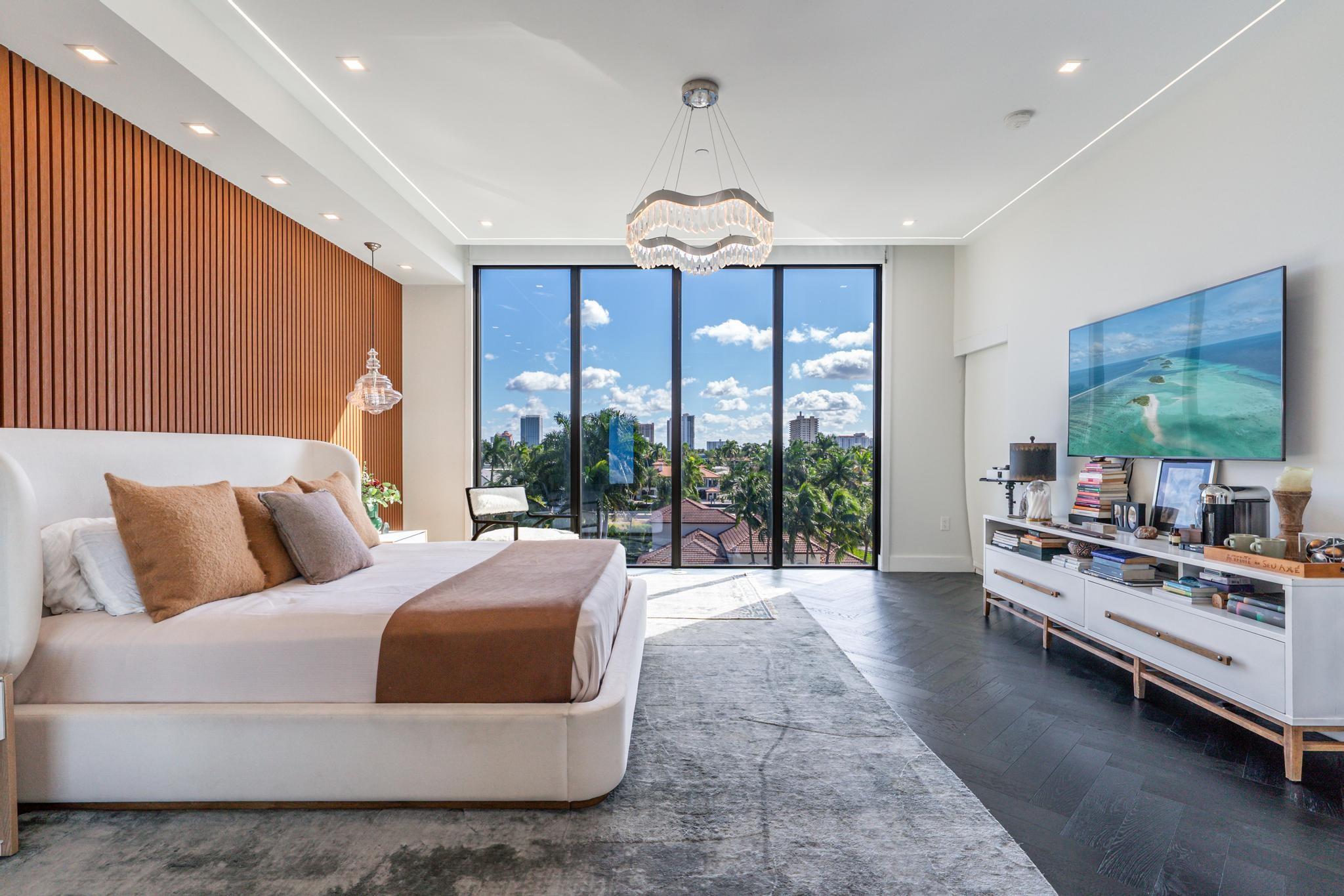 AQUALUNA LAS OLAS - Residential