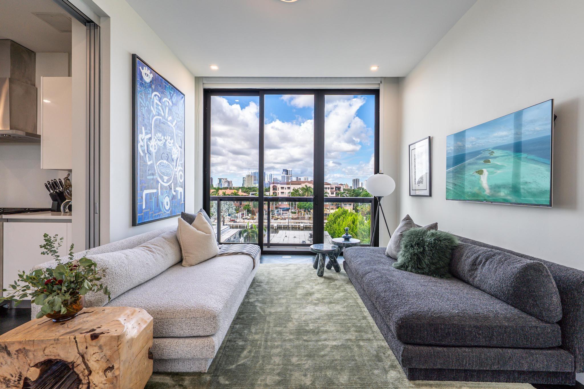 AQUALUNA LAS OLAS - Residential
